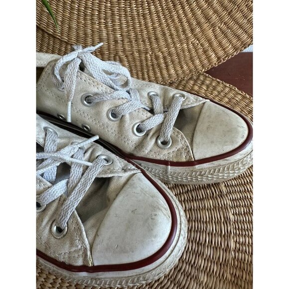 Converse women’s size 6 men’s size 4 white sneakers - Picture 4 of 11